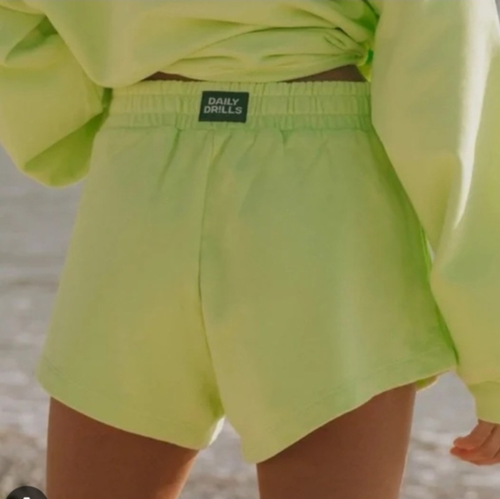 Daily Drills Super Shorts in Zilker - M/L - Picture 7 of 9